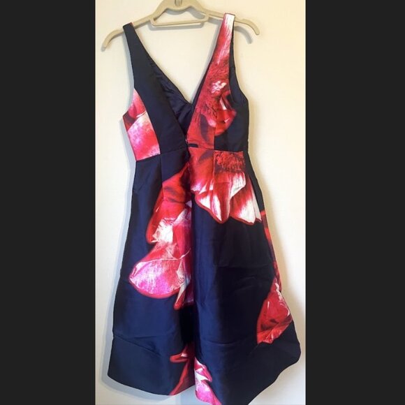 Hello Molly Navy & Red Floral Midi Dress Women's Size 8 - Picture 4 of 6